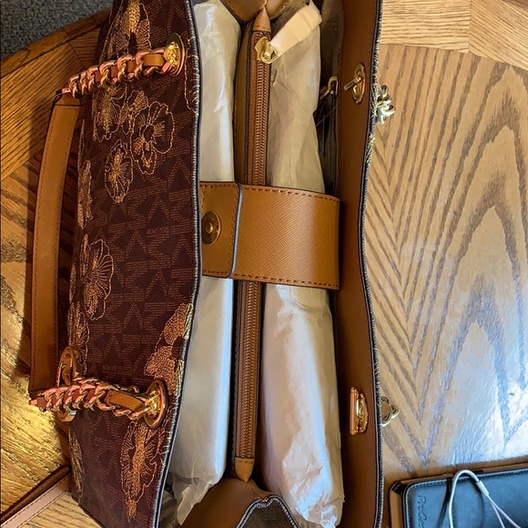 ‼️‼️Sold‼️‼️ - Picture 2 of 5